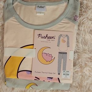 Hot Topic pusheen thermal sleep set